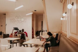 top 7+ cafe di karawang yang kekinian, oke buat hangout