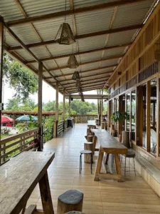 top 7+ cafe di tomohon, nikmati kehangatan kopi lokal harga bersahabat