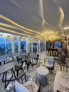 top 7+ cafe di tomohon, nikmati kehangatan kopi lokal harga bersahabat