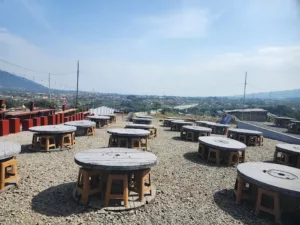 top 7+ rekomendasi cafe di sumedang yang bikin betah dan nagih
