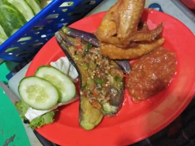 top 7+ rekomendasi pecel lele jakarta selatan yang paling nikmat