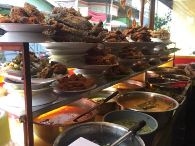 top 7+ restoran nasi padang jakarta selatan yang bumbunya medok