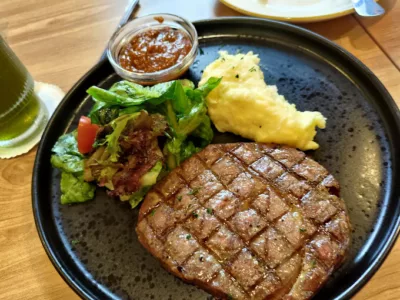 top 7+ tempat makan steak jakarta timur yang paling badabest