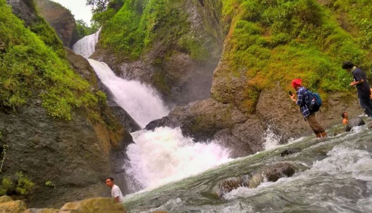 tempat wisata garut favorit 2021 curug jaga pati