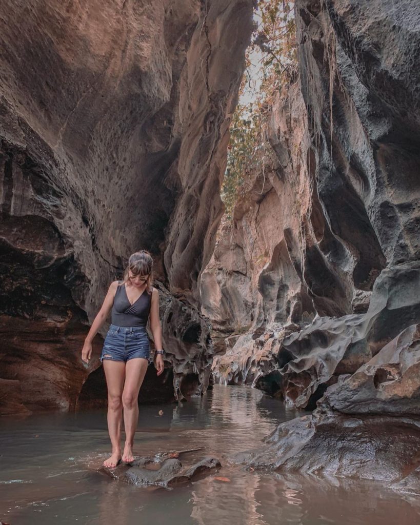 air terjun kanto lampo, air terjun tegenungan, bali, bukit campuhan, gianyar, goa gajah, hidden canyon guwang beji, istana ubud, monkey forest ubud, top 7+ tempat wisata populer dan favorit di ubud & sekitarnya