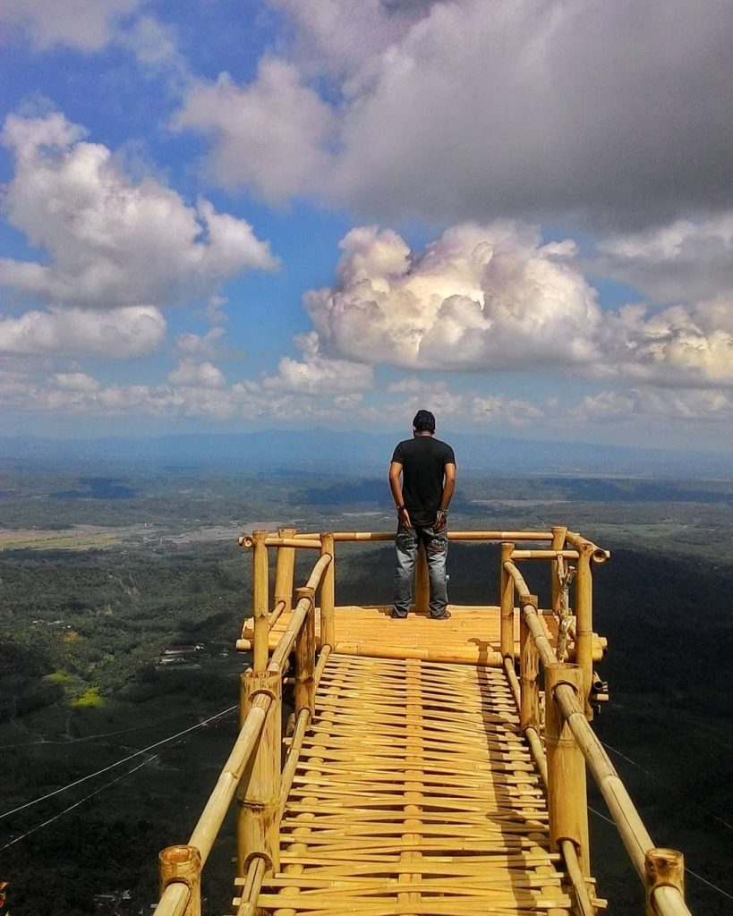 curug tempuran, jawa tengah, jembatan cinta pring wulung, kampung kurcaci, kutabawa flower garden, lampion tengah sawah, puncak sendaren, purbalingga, telaga situ tirta marta, top 7+ tempat wisata yang menarik di purbalingga jawa tengah