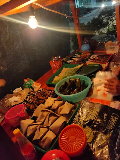 top 8+ angkringan di jakarta barat terbaik, cita rasa asli jogja!