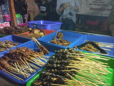 top 8+ angkringan di jakarta barat terbaik, cita rasa asli jogja!