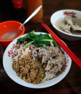 top 8+ bakmi babi jakarta barat yang bikin kamu susah move on