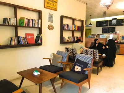 top 8+ cafe di rawamangun yang indah, cocok buat kencan!