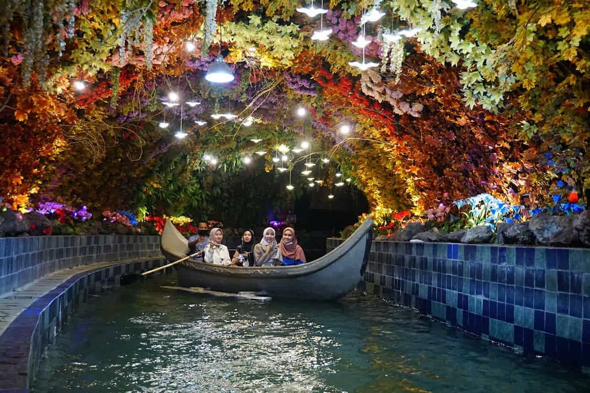 top 8+ tempat wisata di malang yang seperti di luar negeri