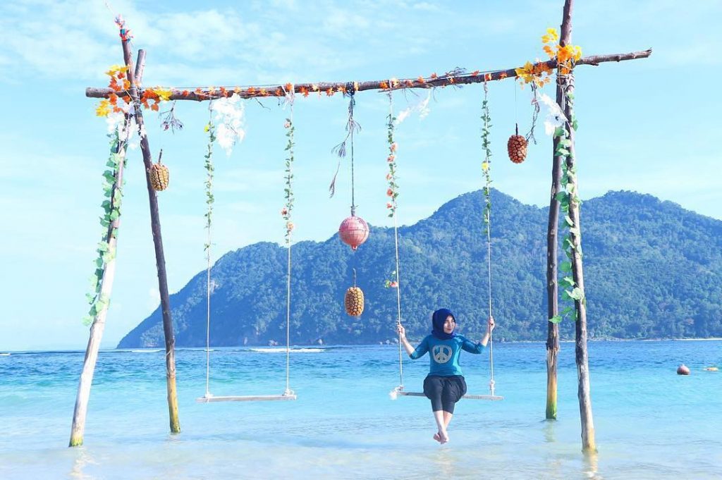 aceh, sabang, top 8+ tempat wisata pantai di aceh yang indah
