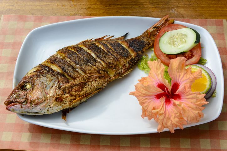 5 Cara Menggoreng Ikan agar Tidak Lengket, Renyah dan Garing
