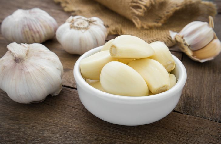 Makanan Pengusir Makhluk Gaib, 2. Bawang Putih, 3. Daun Kelor, 4. Telur Angsa, 5. Kayu Manis