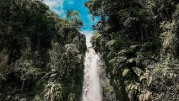 wisata Malang, 1. Batu Love Garden (Baloga), 2. Batu Wonderland, 3. Coban Talun, 4. Jatim Park, 5. Batu Night Spectacular (BNS)