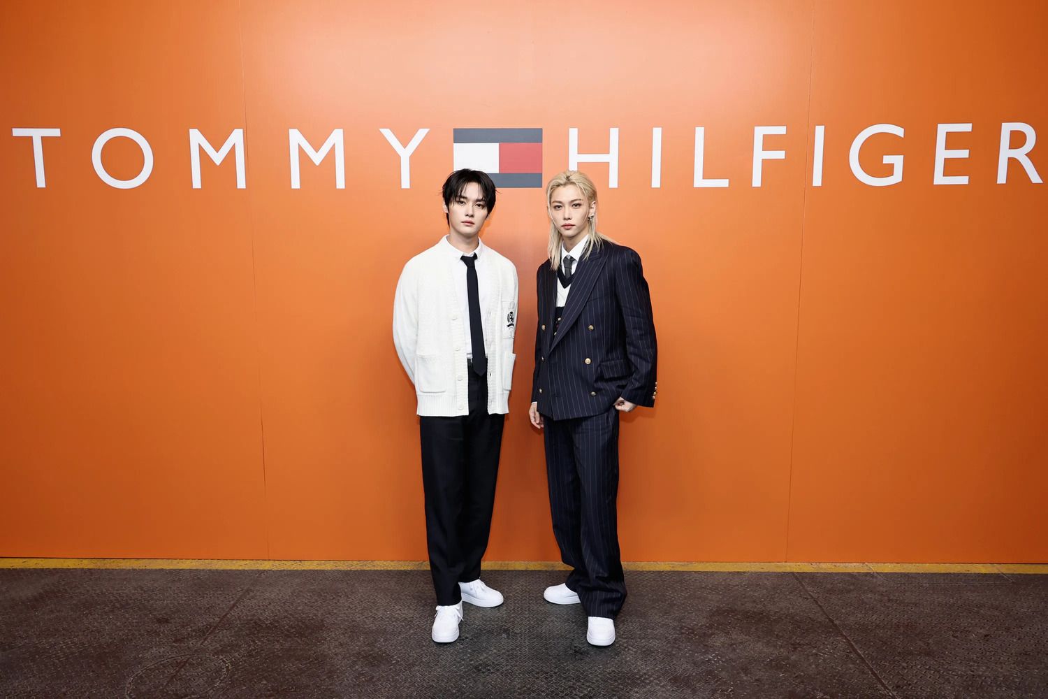 7 Gaya Kece Seleb Hadiri Tommy Hilfiger Spring 2025