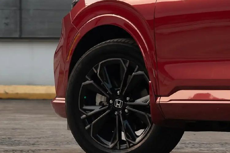 Ganti Ban Mobil, Baiknya Satuan atau Sekaligus?