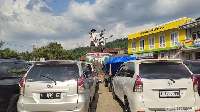 Jalan Menuju Baduy Dijanjikan Mulus pada 2025