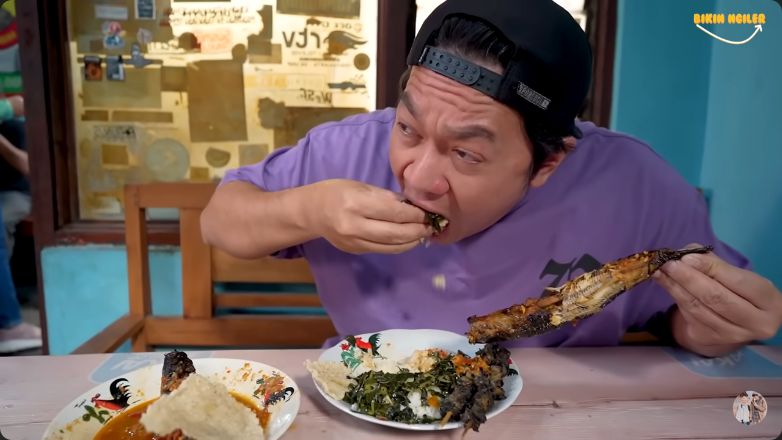melki bajaj kulineran di yogyakarta, 1. Nasi Pecel Gudeg Kuning, 2. Mangut Lele Mbok Marto Ijoyo, 3. Sate Kelinci Maknum Kalasan, 4. Nasi Langgi Pak Man, 5. Hikaru Roti Bluder Susu Jogja