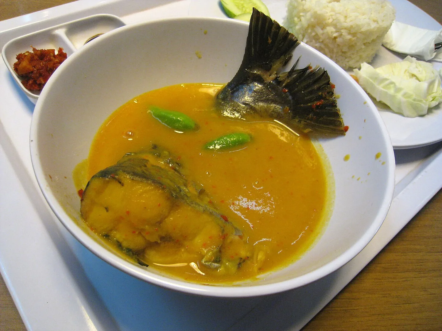 menarik! ini 10 makanan khas indonesia paling unik yang wajib kamu coba
