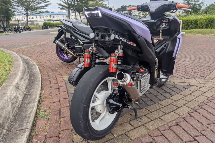 Mitos atau Fakta, Masukkan Oli ke Knalpot Motor Bisa Cegah Karat