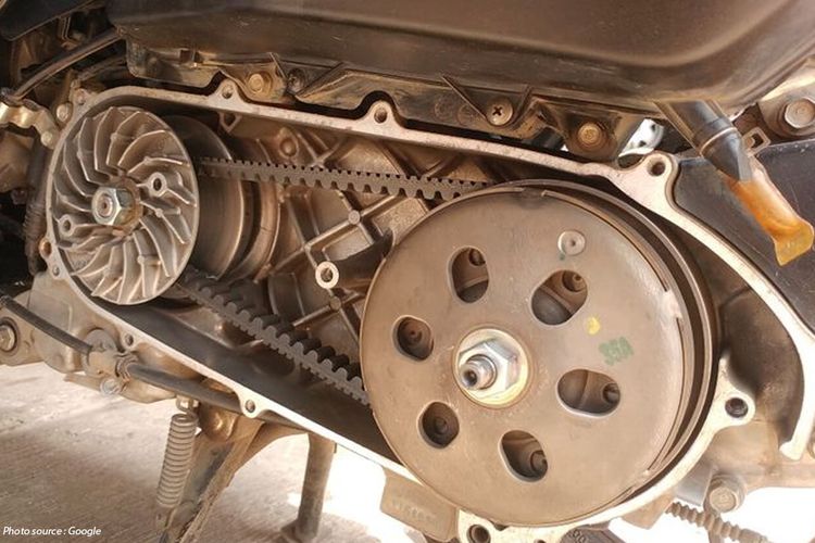 Motor Sering Lewat Jalan Berdebu, Ini Cara Jaga CVT Tetap Optimal