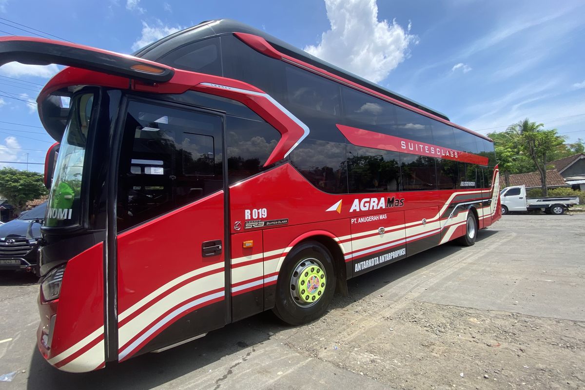 PO Agra Mas Rlis Trayek Poris-Sragen, Pakai Sleeper Bus