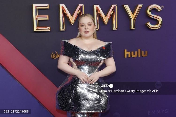 Aktris Nicola Couglan saat menghadiri Emmy Awards di Los Angeles, California, AS, Minggu (15/9/2024)., 1. Selena Gomez, 2. Jennifer Aniston, 3. Meryl Streep, 4. Nicola Coughlan, 5. Robert Downey Jr, 6. Anna Sawai, 7. Alan Cumming, 8. Jonathan Bailey, 9. Rita Ora dan Taika Waititi, 10. Reese Witherspoon