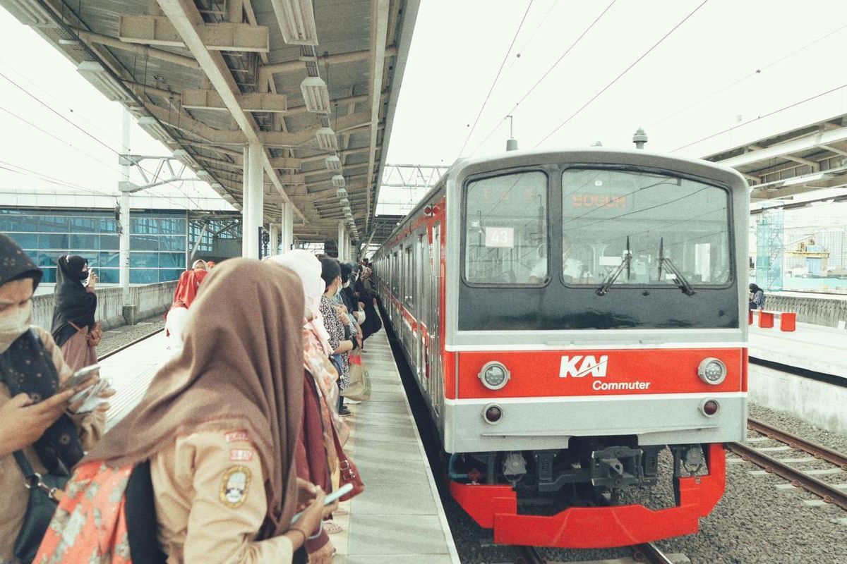 Transportasi Umum buat Bumil di Jabodetabek, Apa yang Masih Kurang?